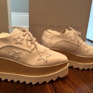 Stella McCartney Elyse Evo Alter Mat white. Sold out shoe